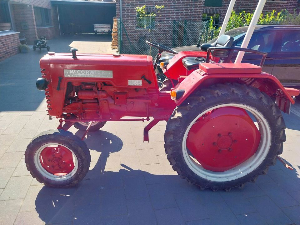 McCormick D217 in Greven