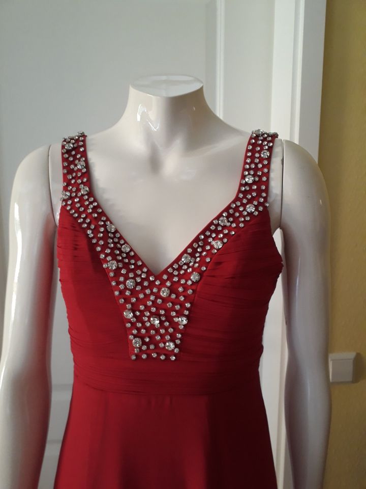 Rotes Traumkleid Abendkleid von LIPSY LONDON 34/XS. in Eislingen (Fils)