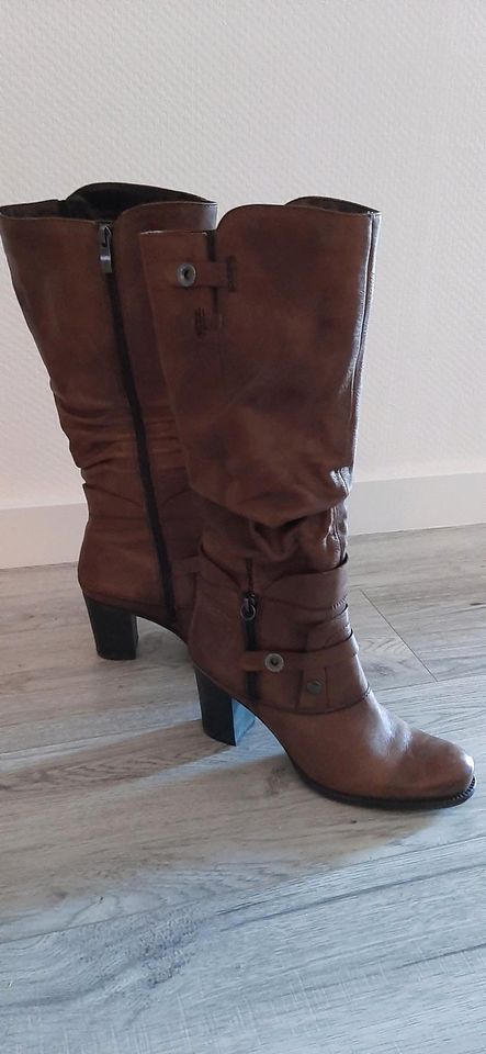 Damen Stiefel  von Marco Tozzi Leder in Riederich