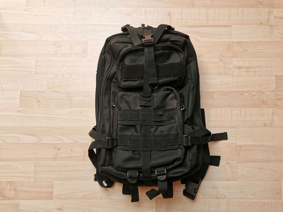 Rucksack Defcon 5 Backpack in Mespelbrunn