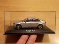 Minichamps Automodell, 1:43, Audi A4, silber, mit Displaybox Bremen - Schwachhausen Vorschau