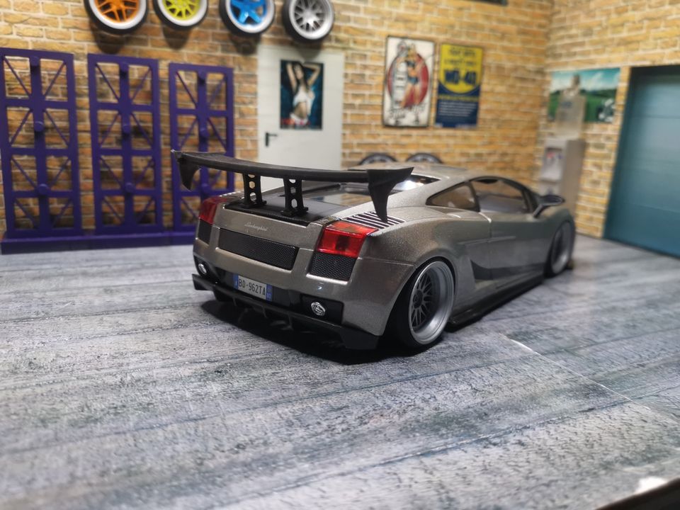 Modellaut 1/18 Lamborghini Gallardo Superleggera in Waldkraiburg