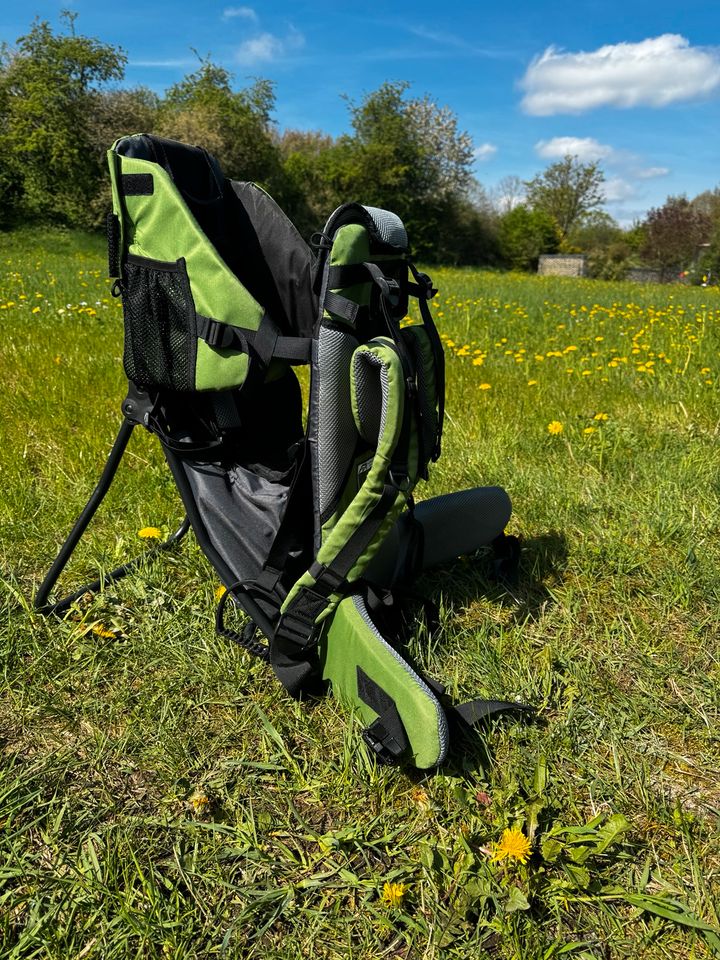 FA Sports Lil'Boss Outdoor Kinderrückentrage mit Sonnenschutz in Berg bei Neumarkt i.d.Opf.