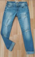 Hollister Jeans Boyfriend Style destroyed 25/29 Hessen - Obertshausen Vorschau