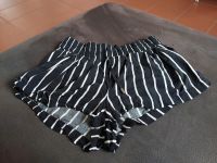 Review Short schwarz/weiss gestreift Gr.S Nordrhein-Westfalen - Dorsten Vorschau