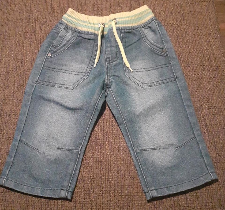 Kurze Jeans - Gr.110 - Jungen - blau - Schlupfhose in St. Kilian