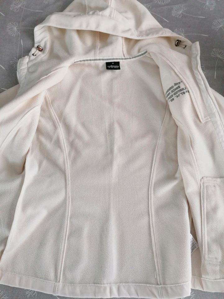 Damen Softshelljacke in Meckenheim