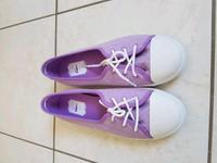 Lacoste Schuhe lila Gr. 39,5 neu Thüringen - Bucha Vorschau