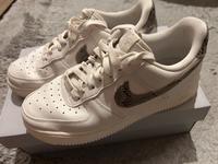 Nike Air Force 1 '07 – Größe 39 – Top Zustand Niedersachsen - Horneburg Vorschau