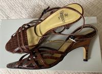 Damenschuhe Sommerschuhe Elegance Paris 38 Prada Beutel Buchholz-Kleefeld - Hannover Groß Buchholz Vorschau