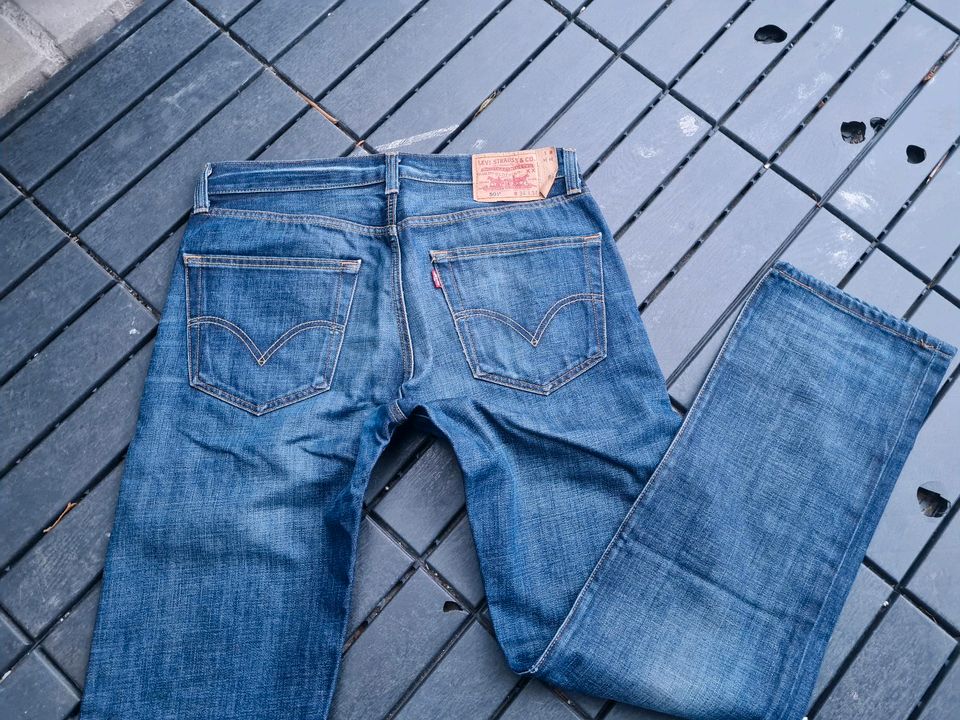 Levi's Herren Jeans W 34 in Königsbrunn
