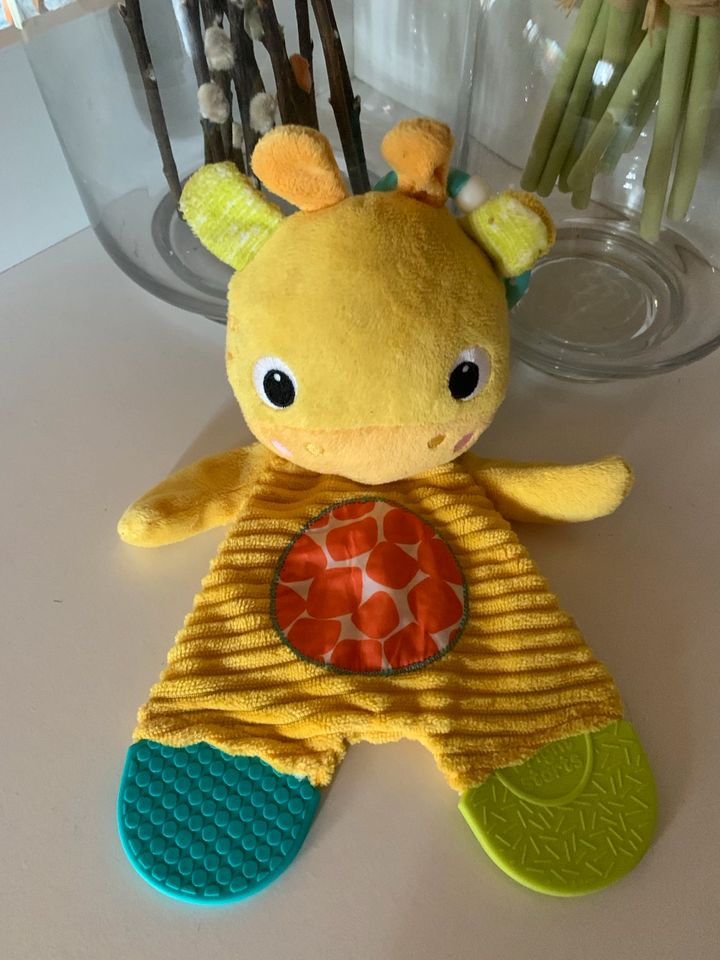 Giraffe Knistertuch Babyspielzeug Sensorik in Kindenheim