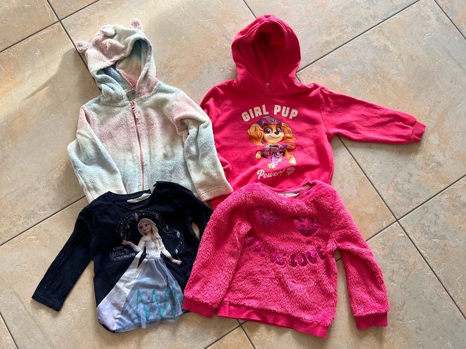 H&M Pullover 4 Teile in 98/104 # Paw Patrol, Eiskönigin, Einhorn in Wackersberg