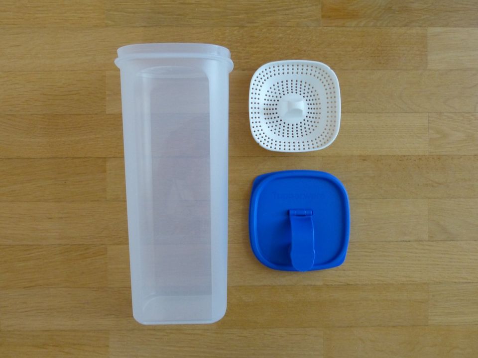 Tupperware Erfrischer / Getränkebehälter mit Siebeinsatz 2l in  Rheinland-Pfalz - Jugenheim in Rheinhessen | eBay Kleinanzeigen ist jetzt  Kleinanzeigen