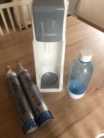 SodaStream ❤️ Paket mit 1 Flasche und 2 neuen Zylindern! Hessen - Bad Hersfeld Vorschau