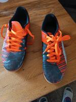 Hallenturnschuhe Größe 42,5 Bayern - Landshut Vorschau