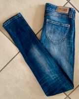 TOMMY HILFIGER DENIM Jeans mit Waschung, Gr. 26/34, NEU Nordrhein-Westfalen - Herten Vorschau