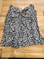 Tankini mit Hose Neu mit Etikett Leopardenmuster Gr.50 Nordrhein-Westfalen - Ruppichteroth Vorschau