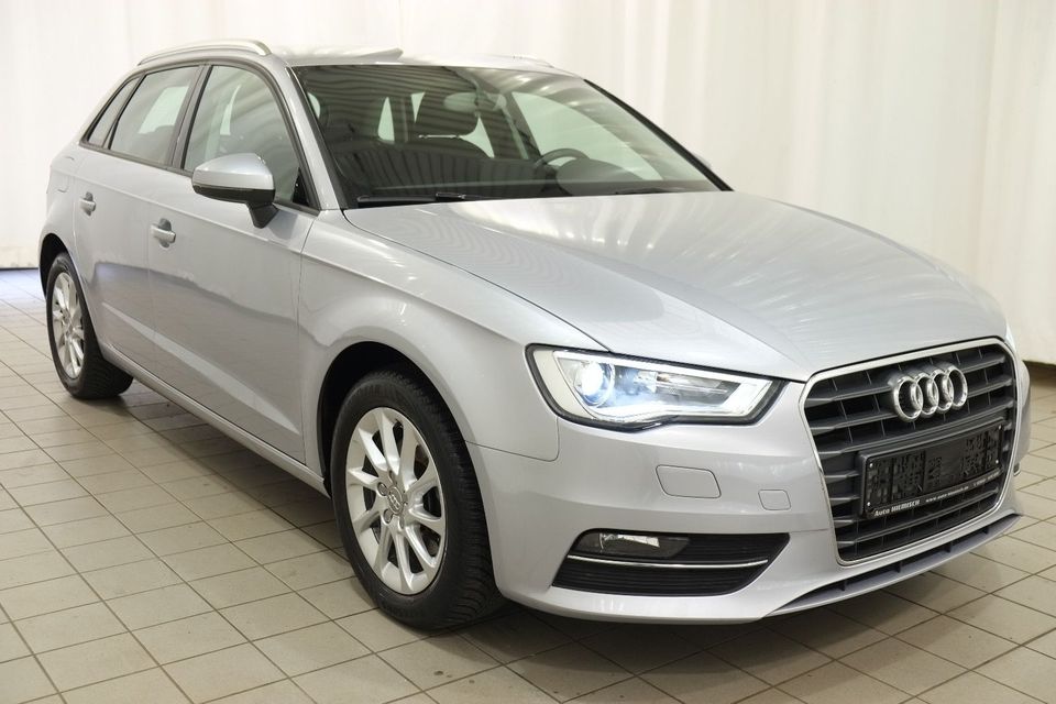 Audi A3 Sportback 1,4 TSFI S tronic Navi Xenon Sitzh. in Greiz