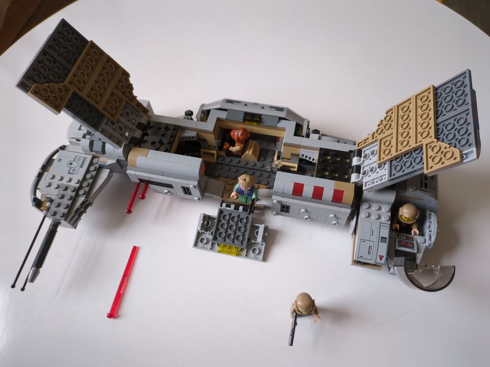 Lego Star Wars Set 75140 - Resistance Troop Transporter in Lüneburg