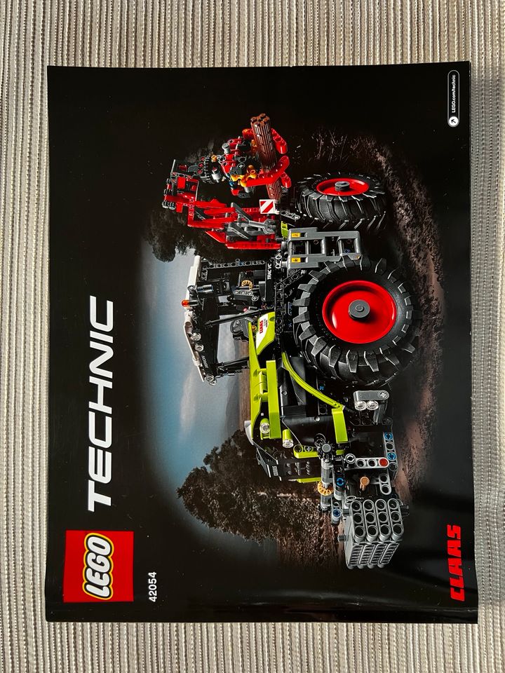 Lego Technic 42054 Claas Xerion in Pfungstadt