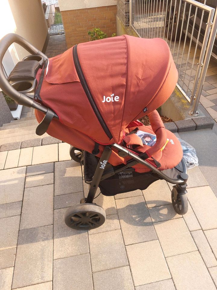 Joie Kinderwagen in Neukirchen