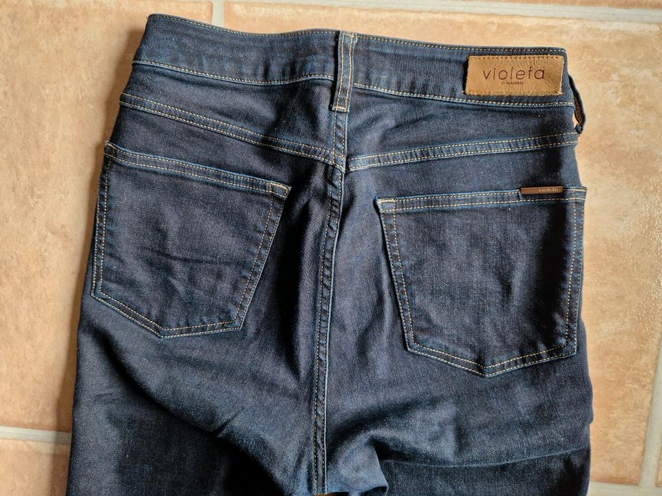Violetta Bootcut Jeans by Mango blau Gr. 38 in Melle