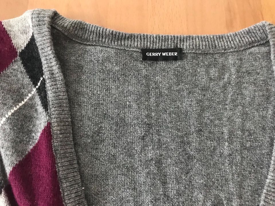 Ärmellose Jacke von Gerry Weber Größe 40 in Forchheim