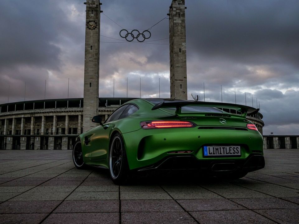 Mercedes-Benz AMG GTR GT mieten Berlin Sportwagen Autovermietung in Berlin