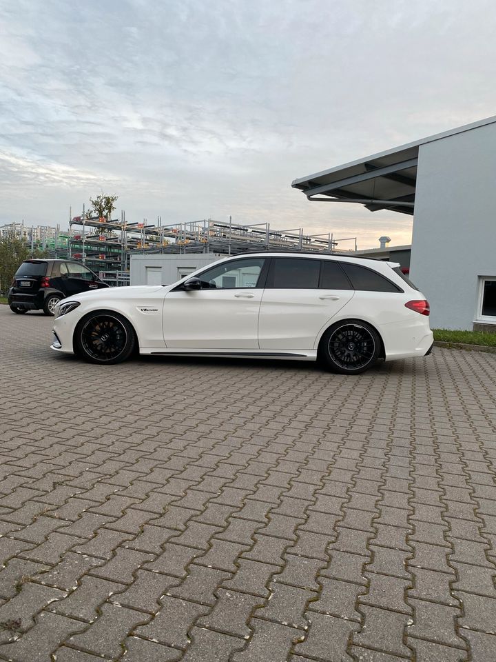 Mercedes C63 T-Modell in Bad Liebenzell