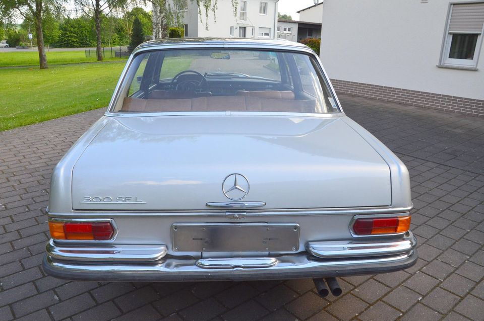 Mercedes 300 SEL 2.8,selten,.,Bj.68,Leder,Lenkradautomatik in Ronneburg Hess