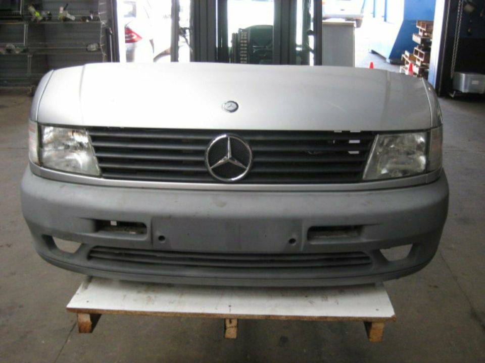 Mercedes W638 Vito108cdi 60kw Bj 2003 komplette Front   / Vorbau in Harrislee