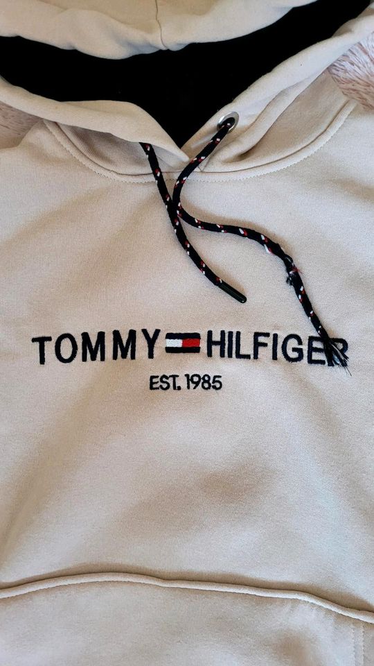 Tommy Hilfiger Hoodie Kapuzenpulli Pullover Gr.S neu in Essen