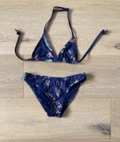 O‘Neill Triangle Bikini Gr. 140 mit Polster dunkelblau Blumen Bayern - Veitsbronn Vorschau
