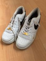 Nike Air weiß Größe 38,5 gebraucht Nordrhein-Westfalen - Dormagen Vorschau