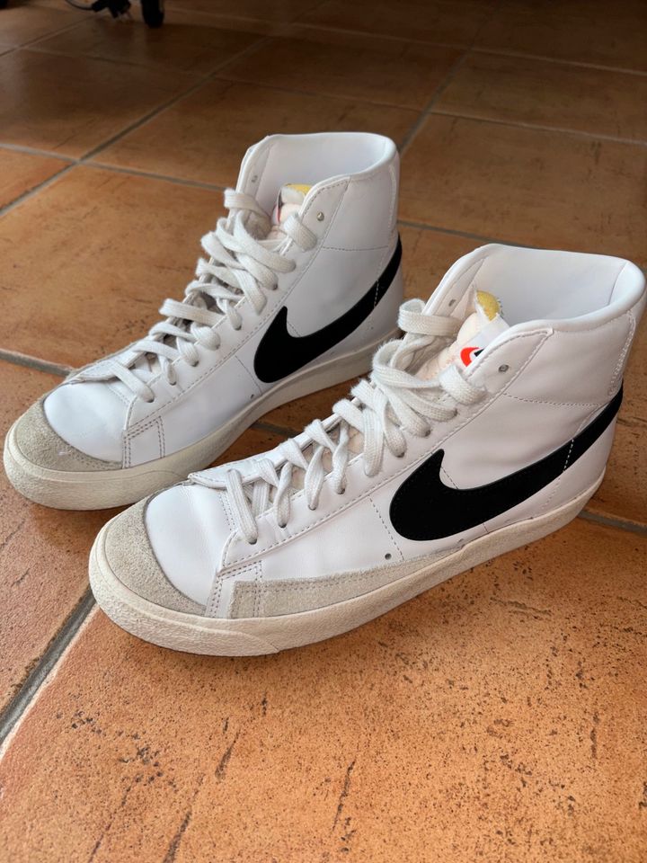 Nike Turnschuhe Blazer MID 77 in Quarnstedt bei Wrist