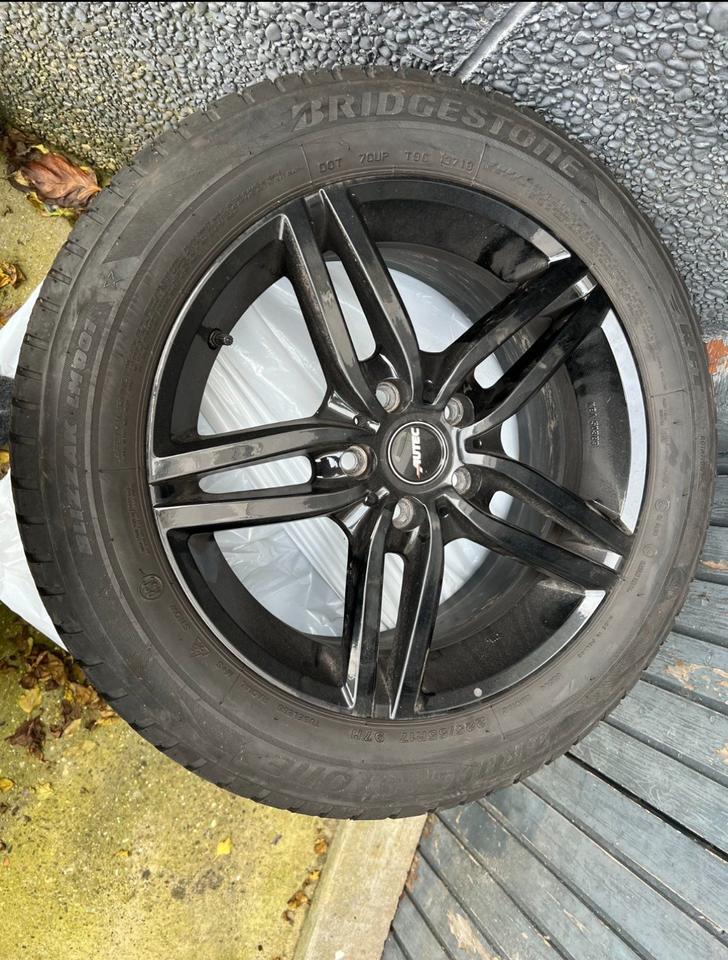 Autec Bavaris Alufelgen 17 Zoll inkl. Winterreifen 225/55R17 in Maßweiler