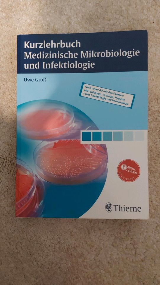 Kurzlehrbuch Medizinische Mikrobiologie und Infektiologie in München