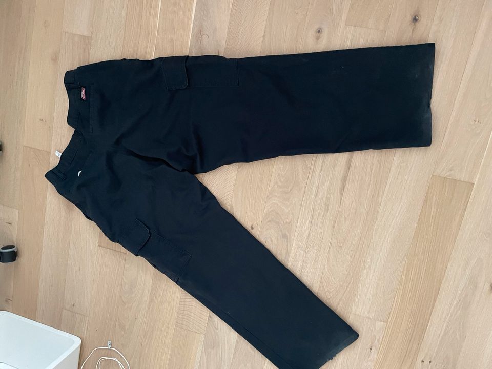 Dickies pants in München