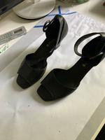 Sandalen schwarz Gr. 4o COMMA sehr stylisch Nordrhein-Westfalen - Dinslaken Vorschau