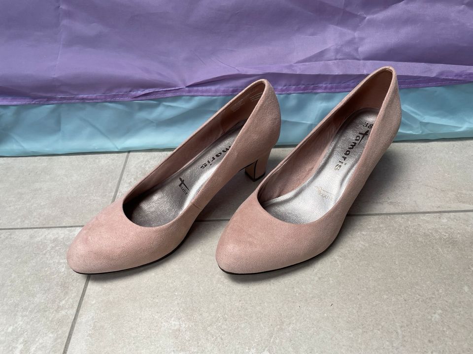 Tamaris Pumps Schuhe schick High Heels rosa altrosa 38 neu in  Baden-Württemberg - Mögglingen | eBay Kleinanzeigen ist jetzt Kleinanzeigen