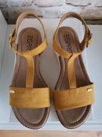 Esprit-Sandalen, Neu, Größe 38, Safrangelb Wandsbek - Hamburg Eilbek Vorschau