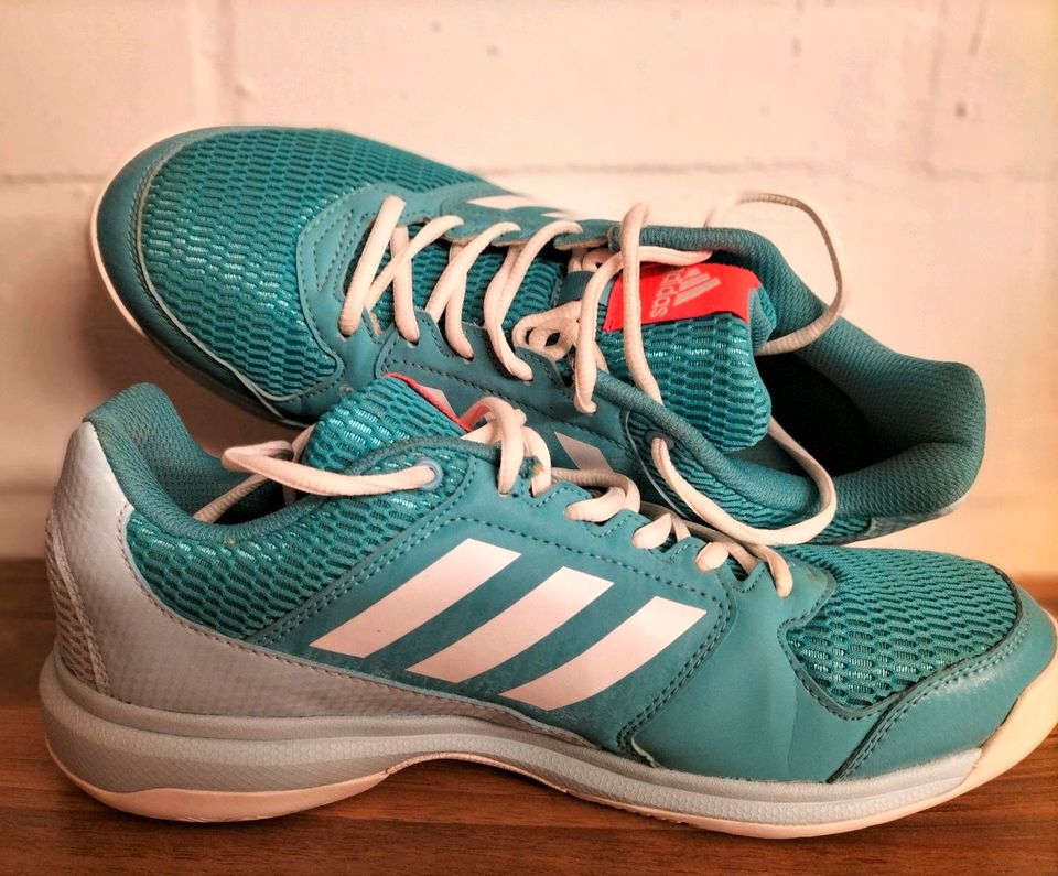 Adidas aq628 store