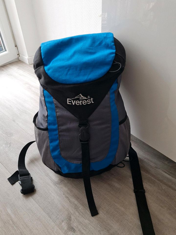 Rucksack Everest in Köln