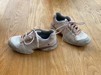 Tennisschuhe von K-Swiss, Größe 37 1/2 Schleswig-Holstein - Kiel Vorschau