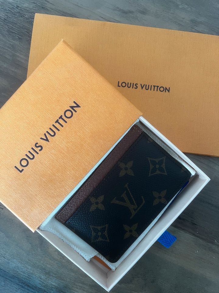 Louis Vuitton card holder in Hamm