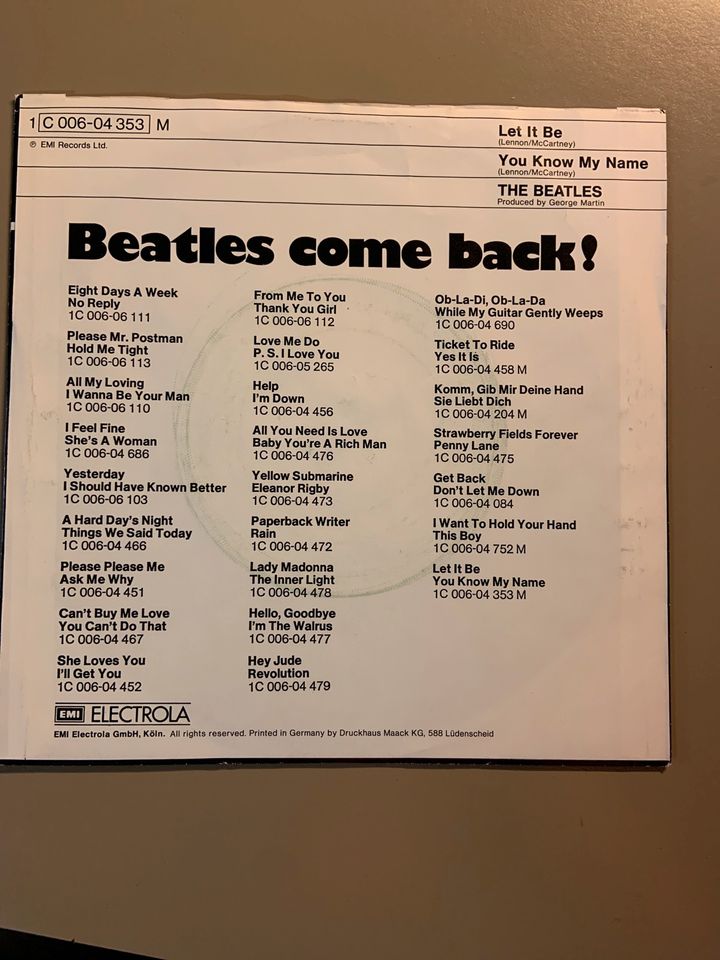 Beatles let it be you know my name LP in Scheid