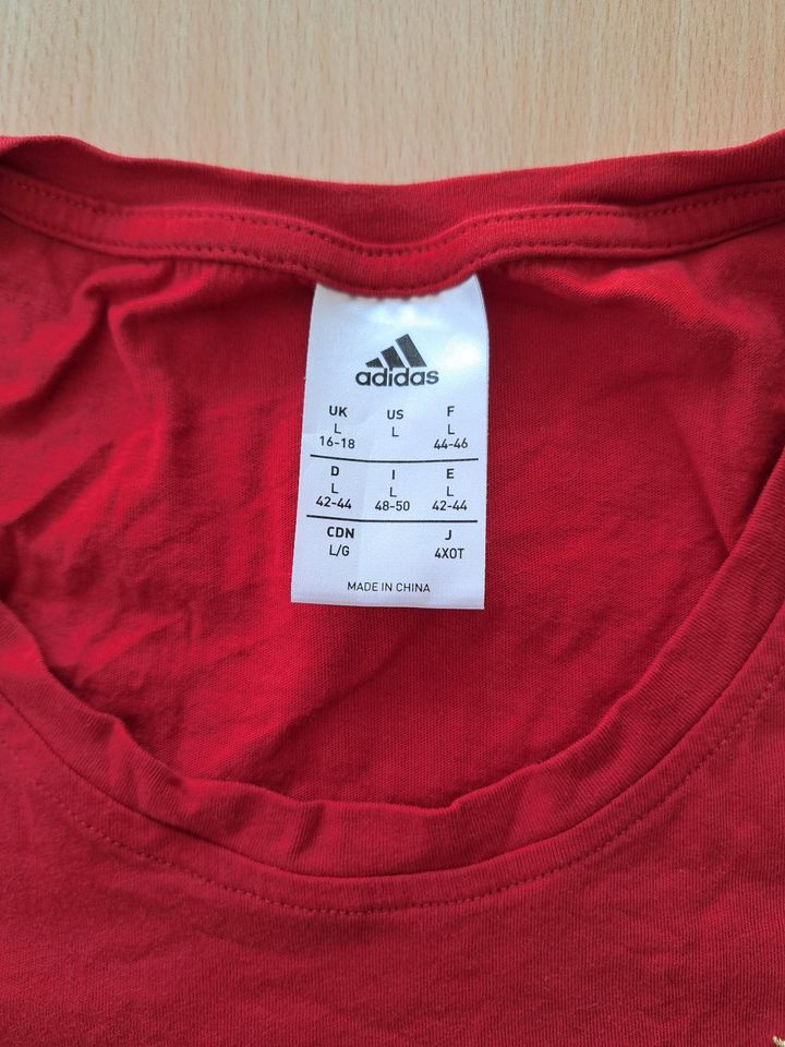 FC Bayern München Damen T-shirt in Chamerau