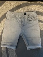 H&M Shorts Jungen Gr.170 Nordrhein-Westfalen - Kerpen Vorschau