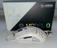 Glorious Model O Gamingmaus matt weiß mit custom cablemod Niedersachsen - Schwanewede Vorschau